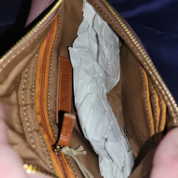 HOBO Mauve Belt Bag - Picture 4 of 5